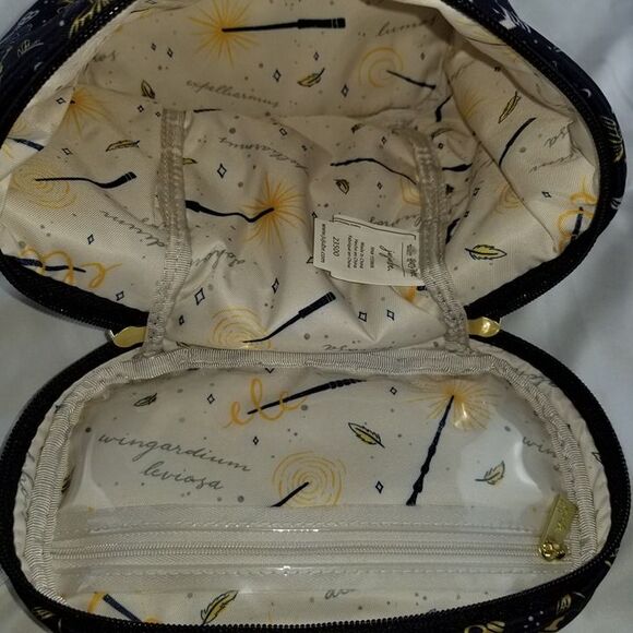 Harry Potter Flying Keys Fuel Cell Lunch Bag HP FK Wands Spells JuJuBe JJB NEW - Picture 8 of 9